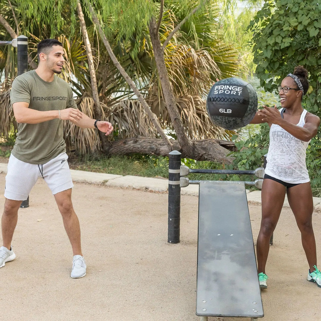 666-Workout-6-Ways-to-Train-to-a-6-Pack-with-a-6-lb-Medicine-Ball Fringe Sport