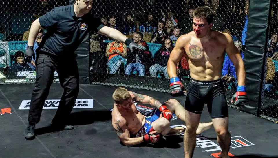 How-to-Train-Like-a-Professional-Combat-Athlete-Tips-Advice-and-More Fringe Sport