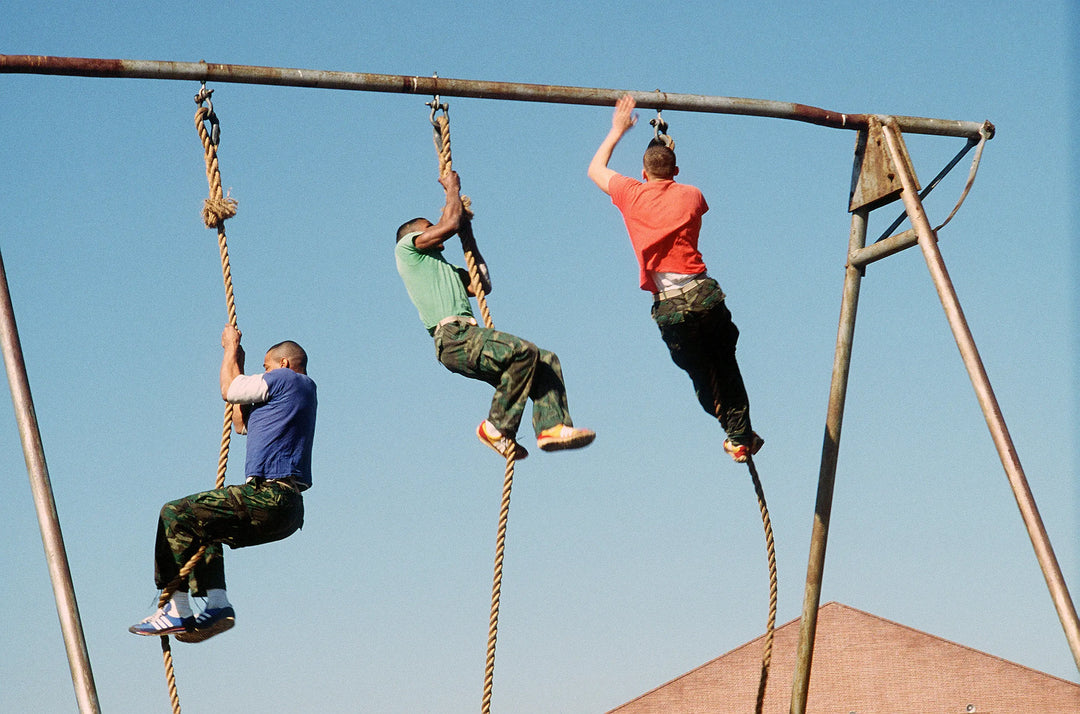 Strong-and-Functional-Grip-7-Simple-Ideas-for-Grip-Strength-Exercises-without-Equipment Fringe Sport