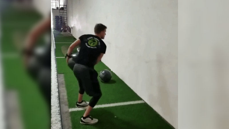 WOD of the Week: Rotating Med Ball Toss