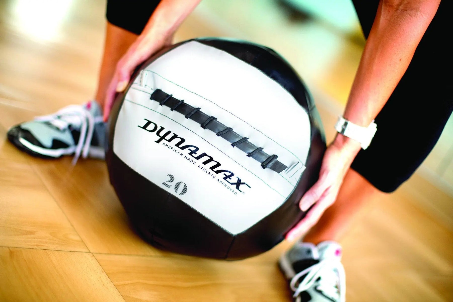 4lb 30lb Dynamax Medicine Balls FringeSport Equipment Fringe Sport